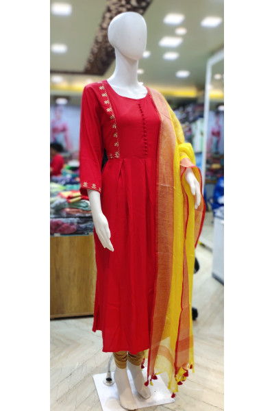 Round Neck Rayon Long Gown With Dupatta (KR2099)