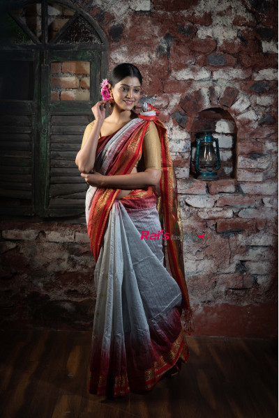 Zari Weaving And Contrast Color Pure Matka Silk Designer Saree (KR814)