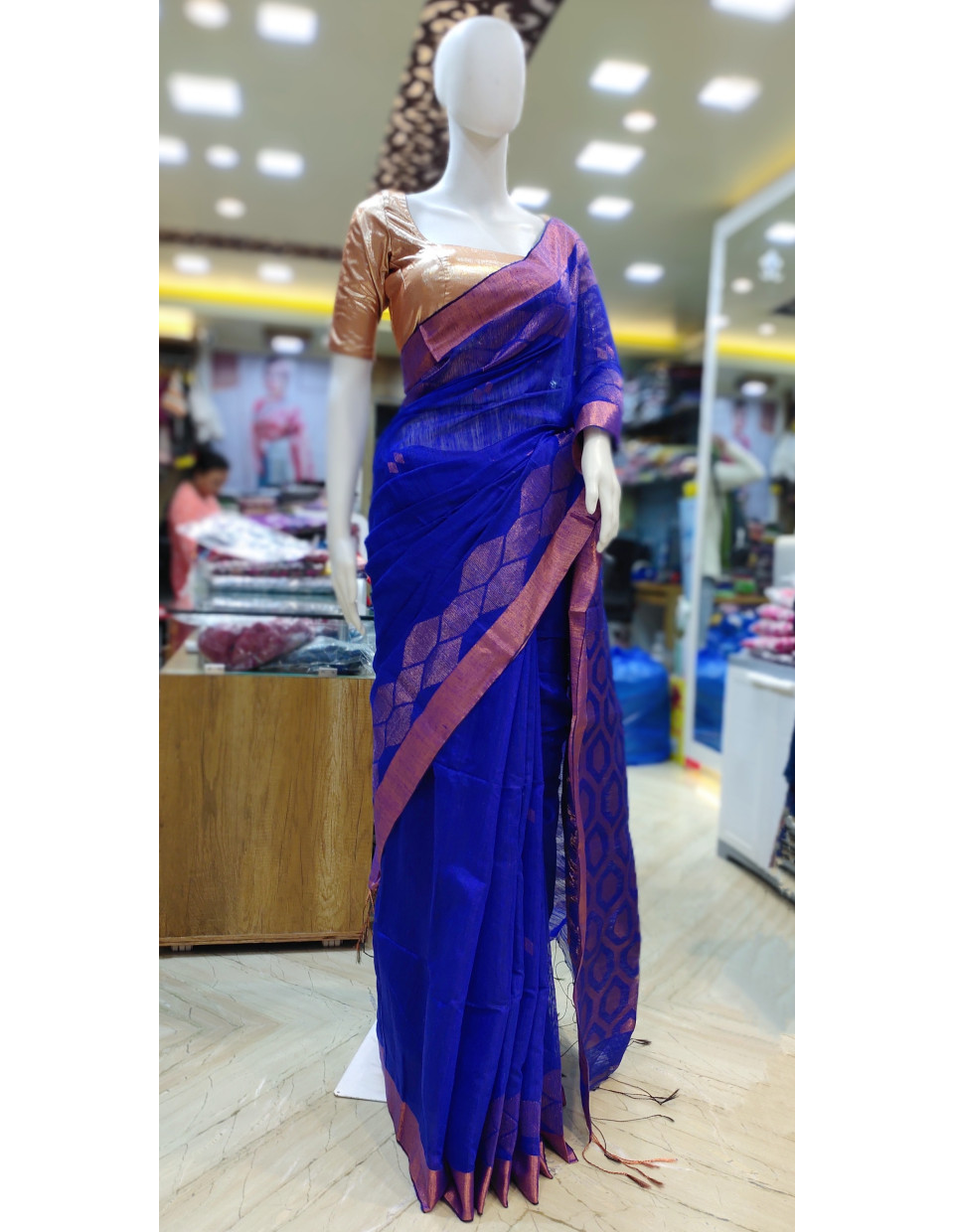Royal Blue Color Pure Matka Silk Saree With Banarasi Weaving Border And Pallu (RD4)