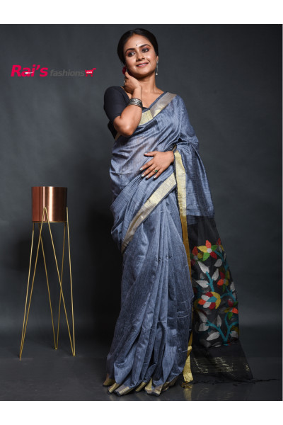 Pure Matka Silk Saree With Golden Zari Border And Contrast Color Muslin Pallu With Handweaving Jamdani Work  (KR77)