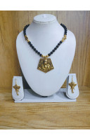 Black Beads Golden Pendant Combine Jewellery (KR429)