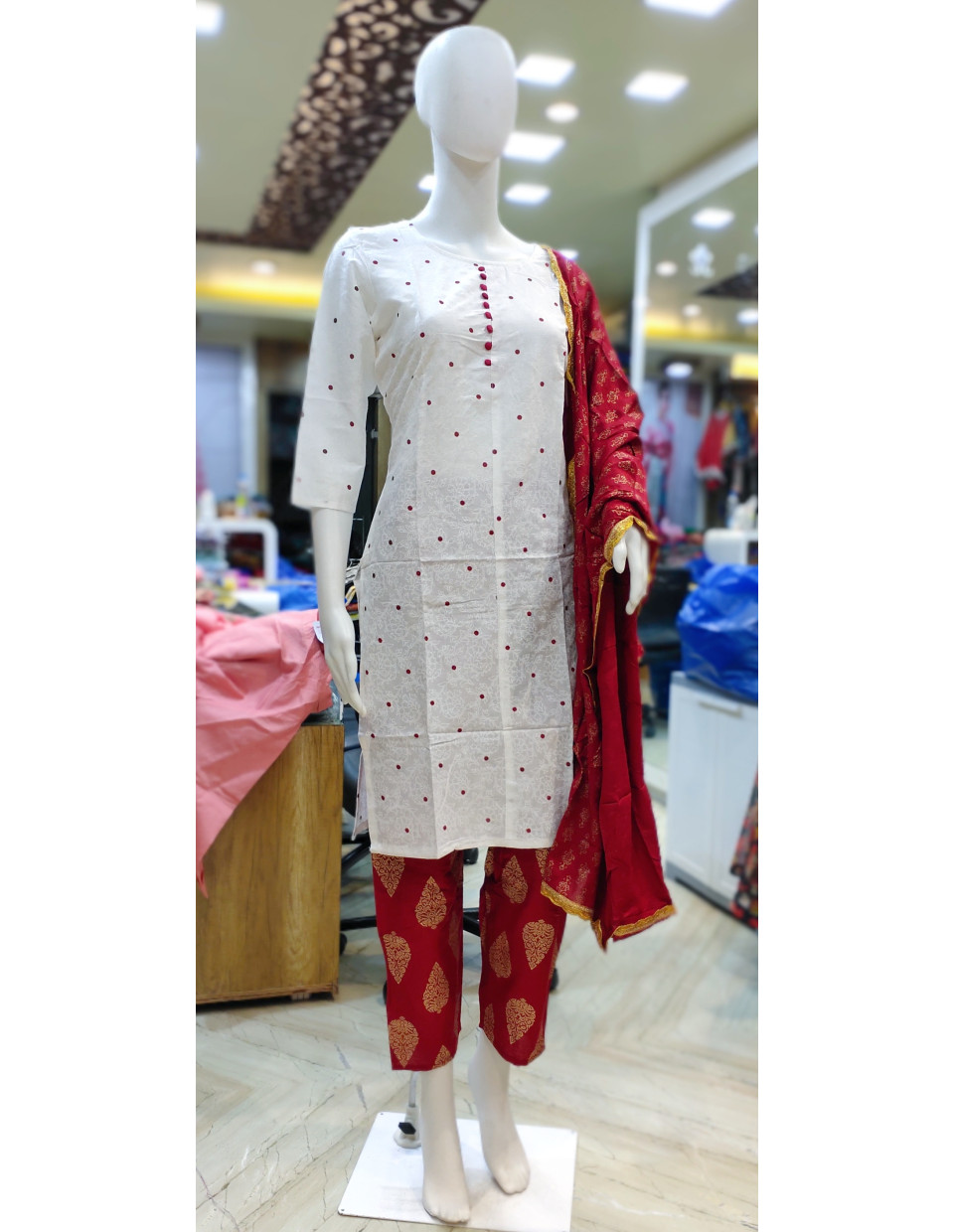 Women Cotton Straight Printed Kurti Pant With Dupatta Set (NW1)