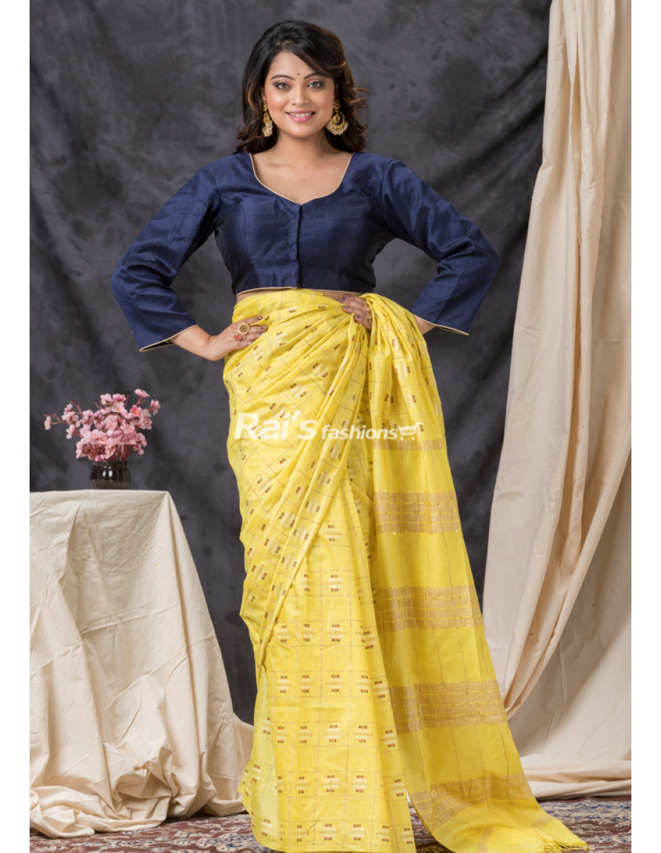 Linen Saree Blouse Designs 2022 || Designer Blouses for Linen Saree ||Best Linen  Saree Styling - YouTube